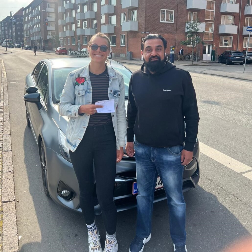 Elev består køreprøve